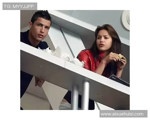 足球明星与公主的浪漫故事揭示了爱情与荣耀的交织之路