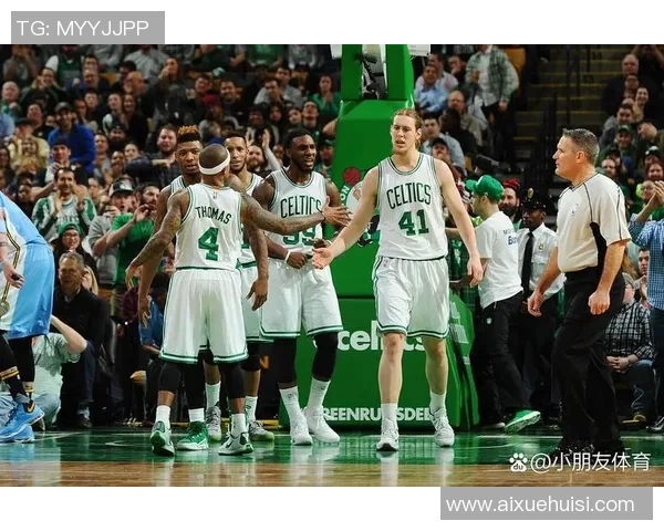 凯尔特人与火箭激战12月28日NBA赛场精彩对决引发球迷热议